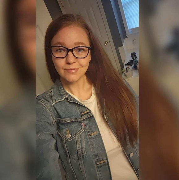 Meet your Posher, Jamie - Picture 2 of 2